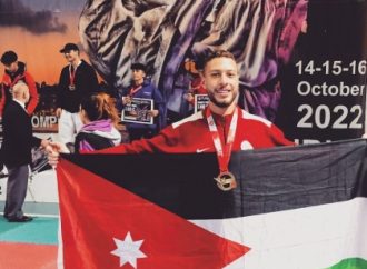 لاعب منتخب عمان الأهلية يتوّج بذهبية بطولة تركيا المفتوحة للكراتيه