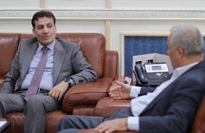 رئيس جامعة فيلادلفيا يستقبل المستشار الثقافي العراقي