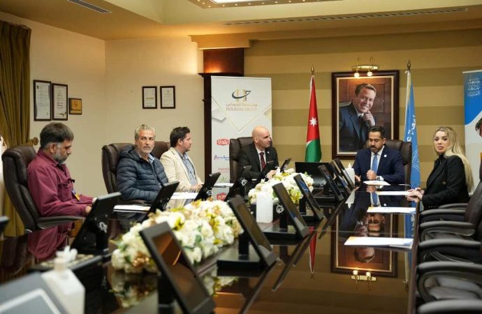 بحث التعاون بين عمان الأهلية وجامعة شرق البحر المتوسط القبرصية