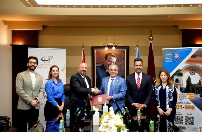 عمان الأهلية توقع مذكّرة تفاهم مع مركز اللغات الحديث 
