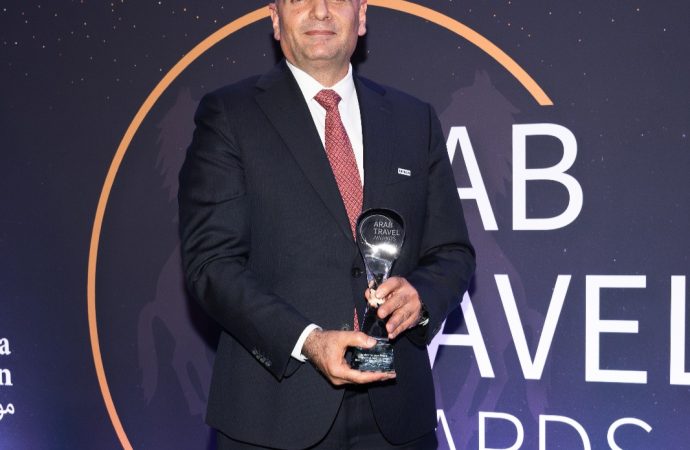 هيئة تنشيط السياحة تحقق إنجازًا دوليًا بفوزها بجائزة “أفضل حملة إلكترونية” عن حملة “مملكة الزمن”
