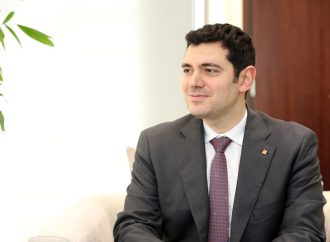 أورنج: الدعم الملكي حجر الأساس لتطوير قطاع الاتصالات وتكنولوجيا المعلومات