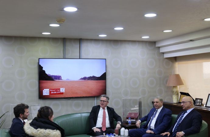 السفير الفرنسي في عمّان يزور “البوتاس العربية” ويطلع على خططها التطويرية ومشاريعها التوسعية