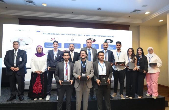 طلبة هندسة عمان الأهلية يحصدون المركز الثالث في مسابقة الجامعات الأردنية  للمياه