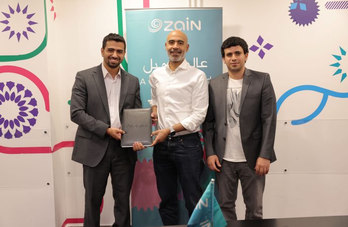بدعم نقدي يبلغ 10 آلاف دينار ودعم لوجستي لمدة عام منصة زين تحتضن شركة أفانسر “”Avancer AI ضمن برنامج زين المبادرة