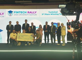 فريق عمان الأهلية يفوز بالمركز الثالث في مسابقة  FinTech Rally 2025