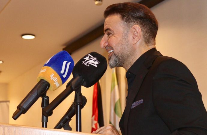 أمسية “القصيدة النبطية والأغنية الشعبية”: نجوم الشعر تُحلّق في سماء جرش
