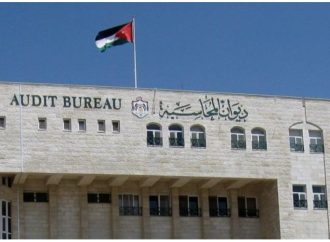 رئيس ديوان المحاسبة يلتقي الرئيس التنفيذي للملكية الأردنية  بحث سُبل التعاون بين الملكية الأردنية وديوان المحاسبة  