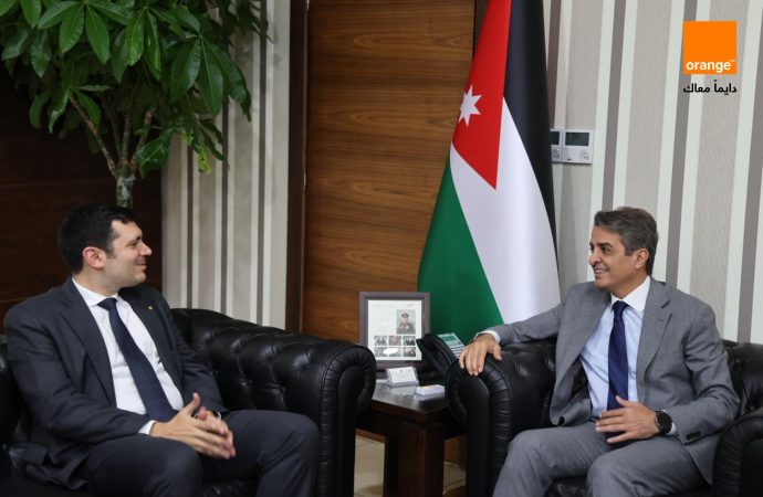 شراكة ممتدة في التمكين التقني للشباب: وزارة الشباب وأورنج الأردن تبحثان فرص تعزيز التعاون المشترك