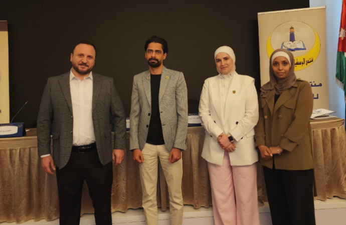 الآداب والعلوم في عمّان الأهلية تشارك بمؤتمر “تمكين الأسرة في المجتمعات المعاصرة”