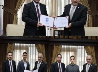 رئيس عمان الأهلية يكرّم فريق الجامعة الفائز بالمركز الثاني محلياً بمسابقة IEEE  للأمن السيبراني والأول في فئة الويب المتقدّم