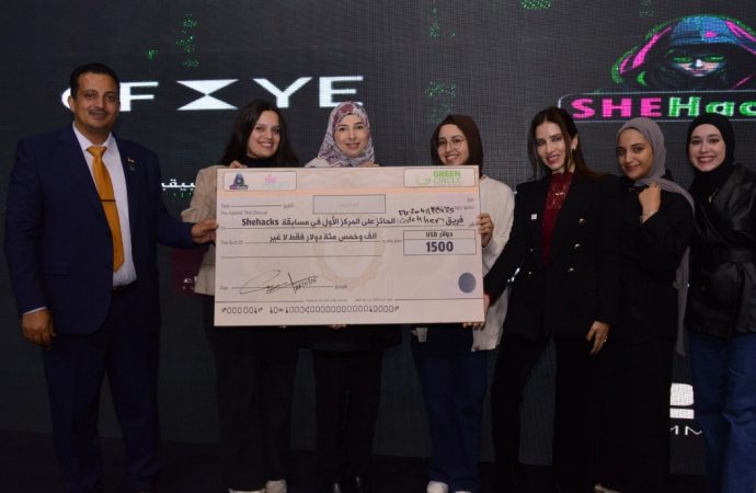 عمّان الأهليّة تفوز بالمركز الأول بمسابقة  ” SheHacks” بمشاركة 27 جامعة أردنية