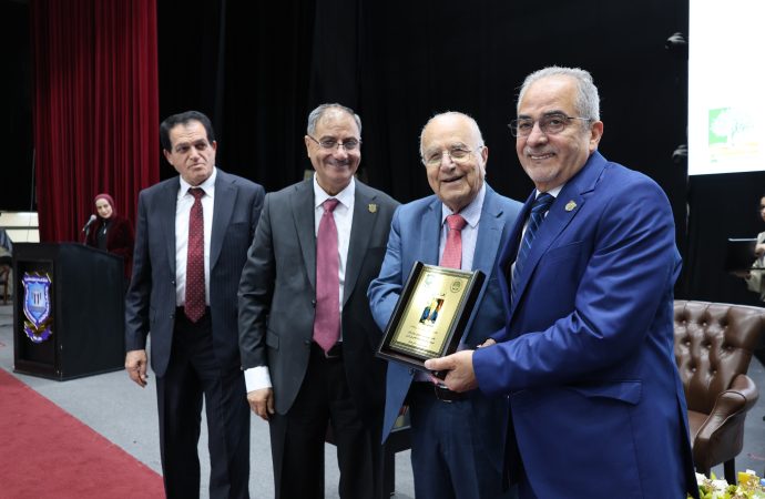 أ.د. حمدان بمؤتمر الجمعية الأردنية للبحث العلمي يستعرض الإنجازات البحثية لجامعة عمان الاهلية
