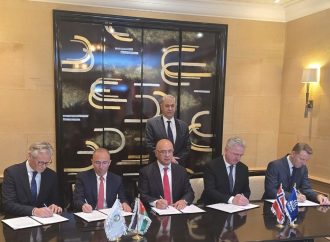 البوتاس العربية” توقع اتفاقية استراتيجية طويلة الأمد مع “يارا” النرويجية  لتوريد البوتاس للأسواق العالمية