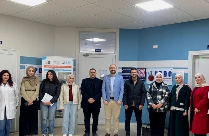 مركز البحوث الدوائية والتشخيصية في عمّان الأهلية يعقد دورة تدريبية متقدمة في تقنيات  PCR