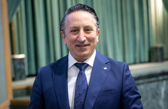 أبو رمان: رفضتُ القانون منذ البداية حمايةً للحقوق المكتسبة و نصحت الحكومة بسحبه مراراً ! … وتأجيل البت فرصة لمراجعة اكتوارية 2027 بشفافية