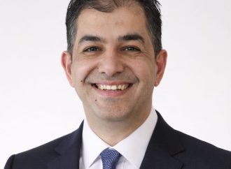 الغول المدير الإداري لدائرة تطوير أعمال الشركات والتسويق في شركة سوليدرتي الأولى للتأمين