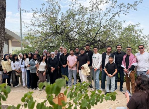 التكنولوجيا الزراعية في عمّان الأهلية تُنظّم زيارة علمية للحديقة النباتية الملكية