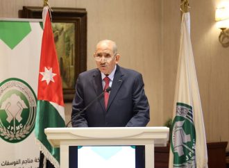 رفقا بشركاتنا الوطنية .. “الفوسفات” عندما ترمى الشجرة المثمرة..