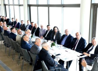 التكنولوجيا الزراعية في عمان الاهلية تشارك بورشة عمل حول البحث العلمي لتعزيز الاستدامة