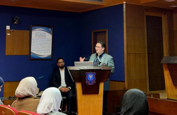 ورشة لمركز الابتكار والريادة في عمّان الأهلية حول نموذج العمل التجاري لكلية الصيدلة